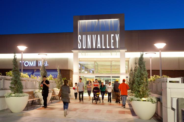 Holiday Shopping in Concord Visit Concord