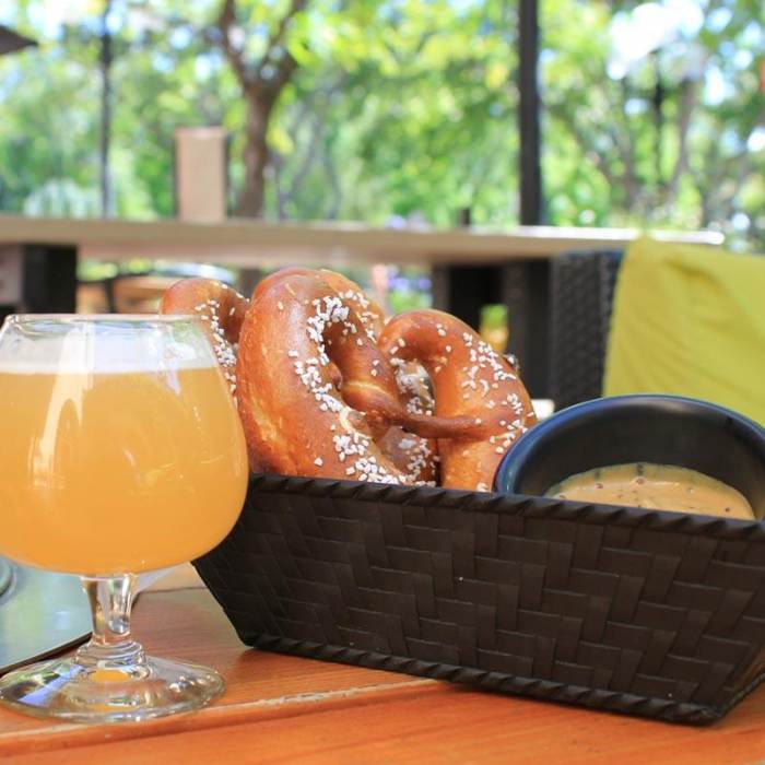 pretzel and beer